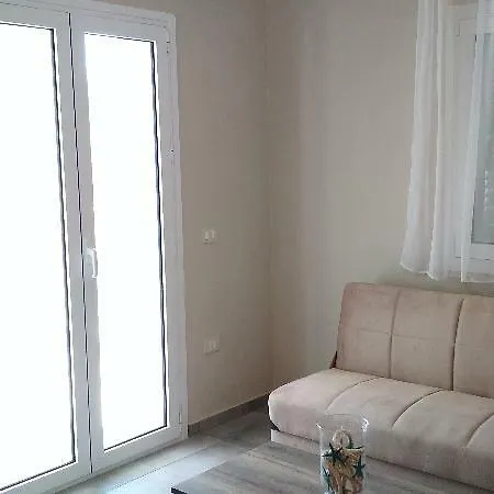 公寓式酒店 Casa De Rosa & 凯法利尼亚